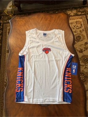 New York Knicks Ultra Game Brand Basketball Tank Top NWT Size Large